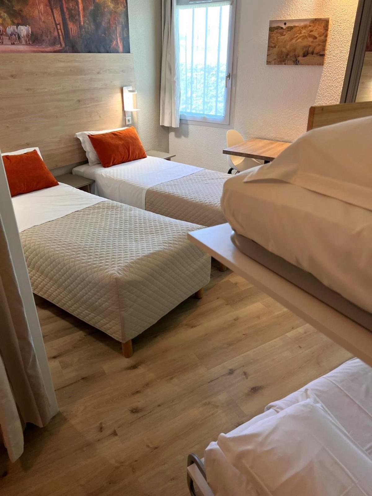 Hotel Le Mas Des Ponts D'Арль Екстер'єр фото